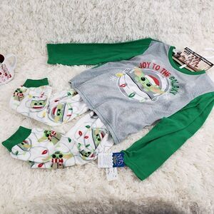 Star Wars 8 Multicolor Mandalorian Baby Yoda Pajama Set  Cute